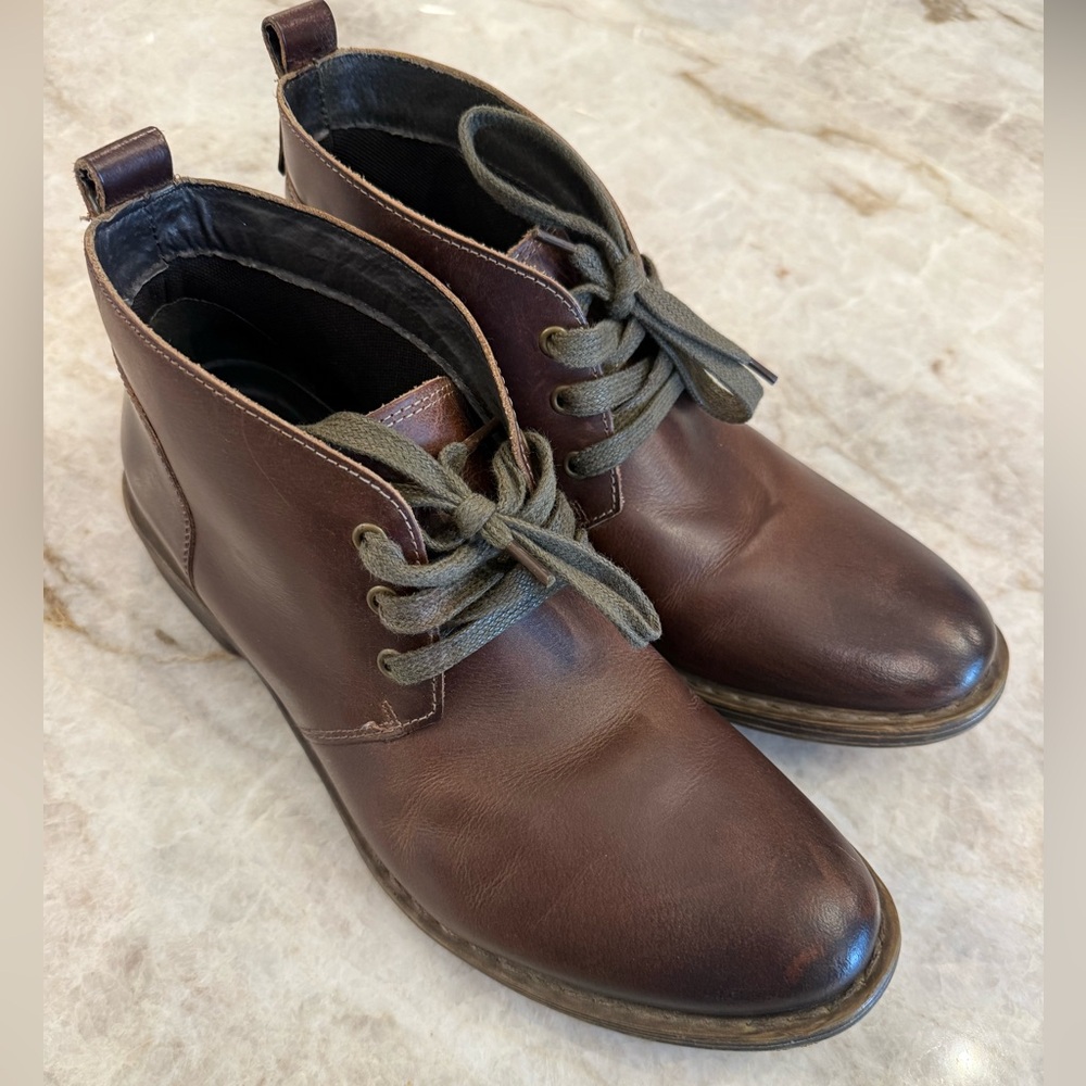 GBX Dark Brown Chukka Boots